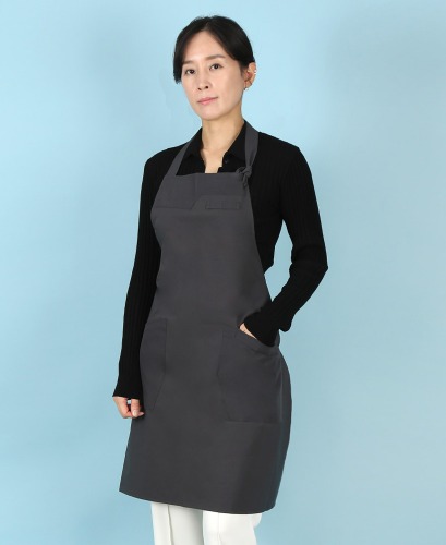 유폼 끈매듭 목걸이형 코지 고신축 앞치마 차콜 제작은 티팜